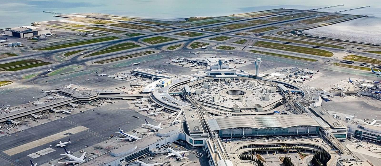 San Francisco International Airport terminal